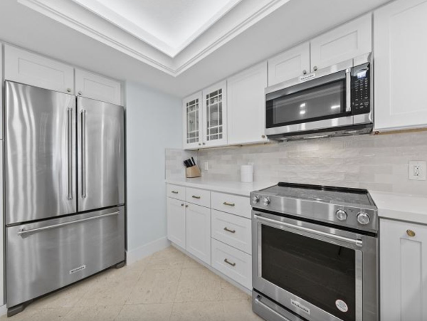 Three Bedroom Sanibel Vacation Rental - All About The Beach
